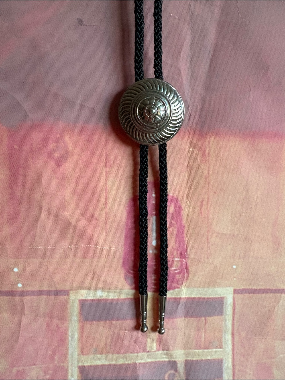 Vintage Western Concho Bolo Tie 🤠